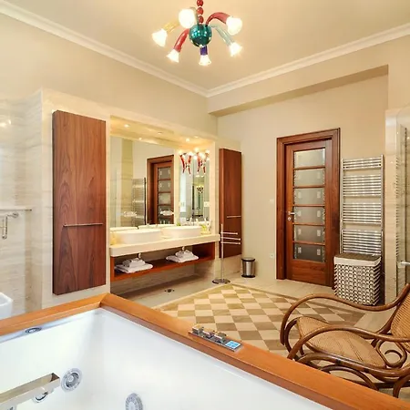 Sleeps 10 Pool Air Con Wifi Villa *